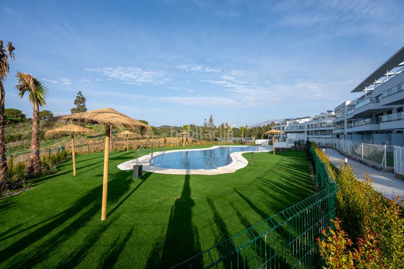 Foto d46f2520-4635-459f-9613-52bd4fe99214. Apartament amb aparcament piscina a El Faro de Calaburra - Chaparral Mijas