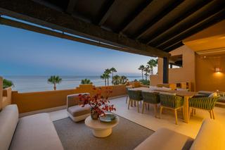 Apartament a Zona de Punta Plata. Front line beach apartment  sea view  los granados del mar  este