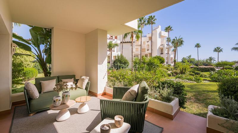 Foto 41d83586-ec15-4b4d-830a-7ccd57c67dab. Planta baja alca apartamento en El Velerín Estepona