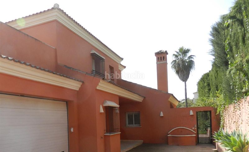 Foto 0a9ea683-a323-4b03-98c8-b4f21409d5d5. Casa amb aparcament piscina a Sotogrande alto Sotogrande
