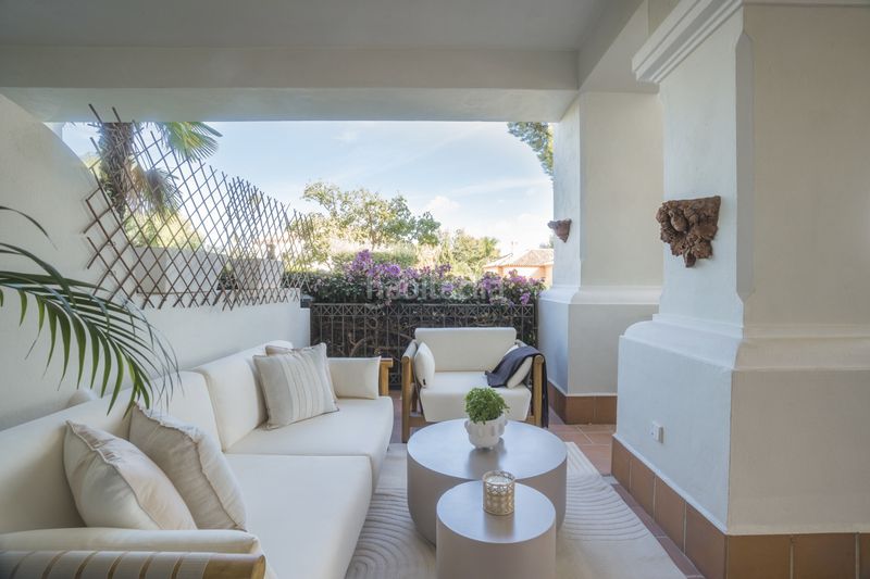 Foto a3131e2b-9141-45c0-92ab-c7923efb1b9b. Planta baixa amb aparcament piscina a Sierra Blanca Marbella