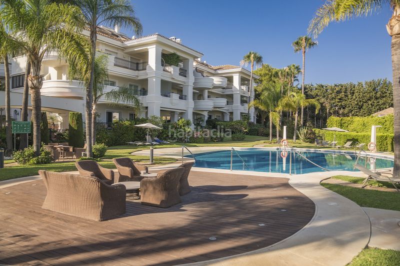 Foto bf4fb08d-2767-45a5-b473-ef82fd1f14f5. Planta baixa amb aparcament piscina a Sierra Blanca Marbella