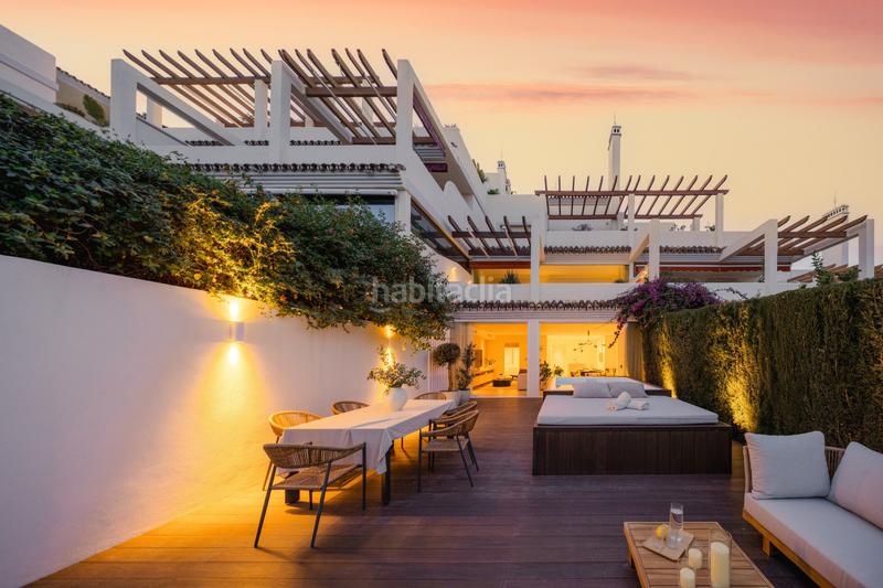 Foto bed05895-e68b-4f09-a349-20b5cf6e6e96. Piano terra con parcheggio piscina in Nueva Andalucía centro Marbella