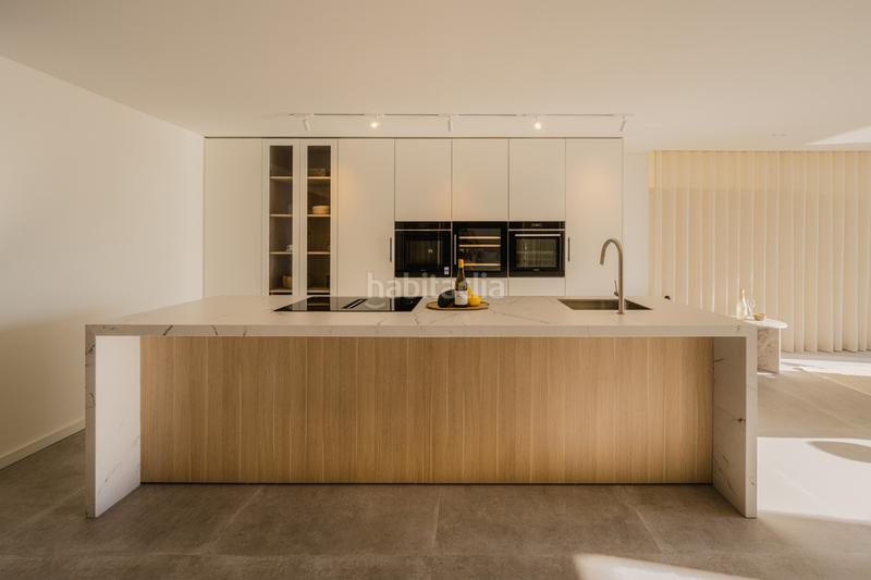 Foto debaa3c8-cc6e-4eb2-9a85-7ea2993cdede. Piano terra con parcheggio piscina in Nueva Andalucía centro Marbella