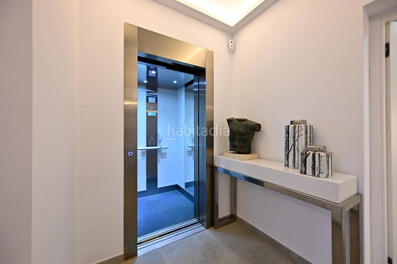 Foto 01b19e73-e59d-41b2-832f-7212d963f6ce. Casa excepcional finca tipo villa en atalaya, este en Estepona