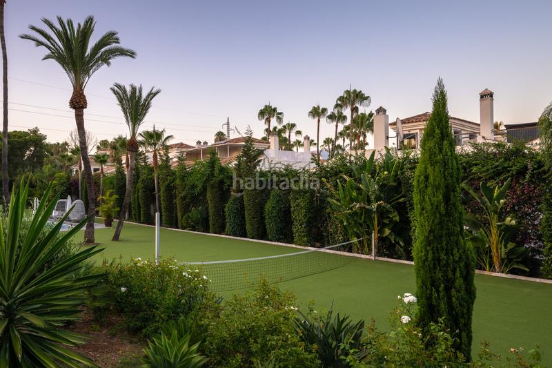 Foto 40cd0118-115d-40b4-b34e-81ffb826df79. Casa excepcional finca tipo villa en atalaya, este en Estepona