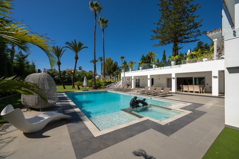 Foto 5e5b31a5-e31d-4f96-a68e-3415d9ed5e3f. Casa excepcional finca tipo villa en atalaya, este en Estepona