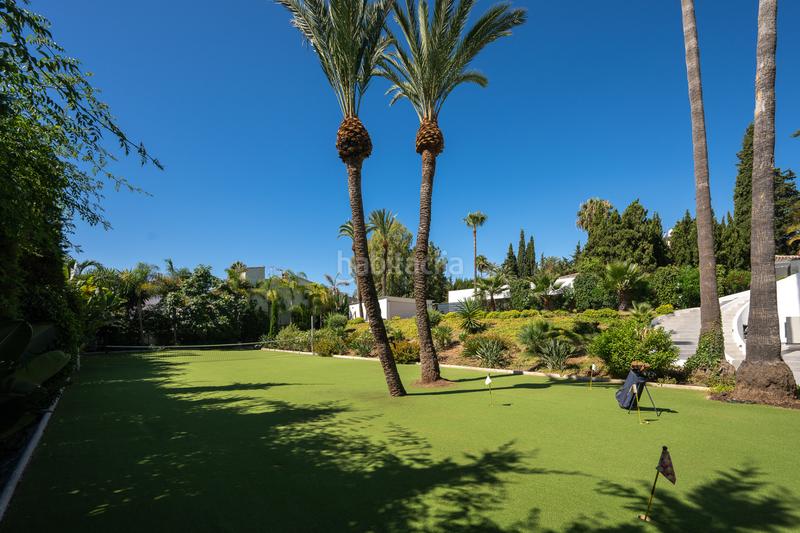Foto a35df4a7-fd18-4f18-af93-c01ddf2502c0. Casa excepcional finca tipo villa en atalaya, este en Estepona