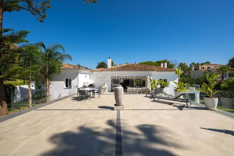Foto aa180e6c-13c0-4b67-bfae-21480ff5cfe3. Casa excepcional finca tipo villa en atalaya, este en Estepona