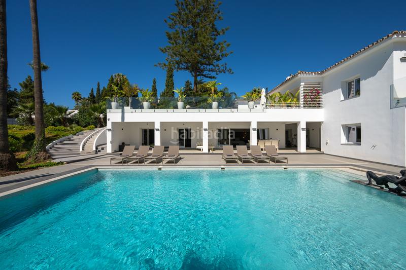 Foto b6b0b751-ef2a-4331-a176-6614acdb5274. Casa excepcional finca tipo villa en atalaya, este en Estepona