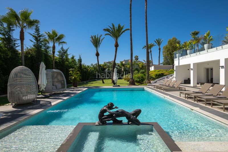 Foto db675d88-c4f9-402d-ab93-825fe7123078. Casa excepcional finca tipo villa en atalaya, este en Estepona