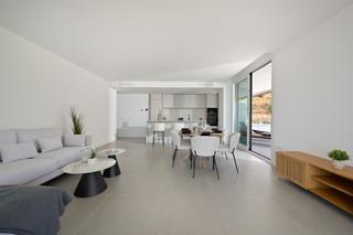 Apartament a El Higuerón. Apartamento de 3 dormitorios con modern elegance  exclusive livi