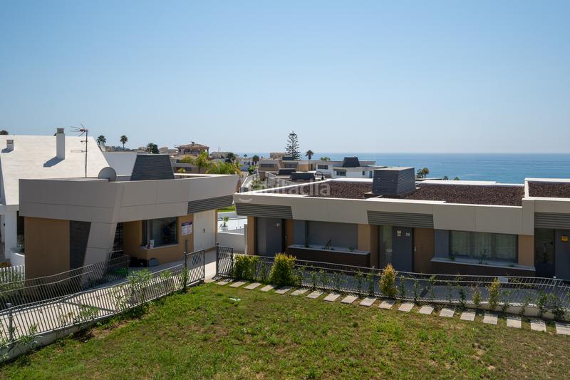 Foto 2f7bd344-d272-42e1-8501-f798a9f6fa39. Casa adossada amb calefacció aparcament a El Faro de Calaburra - Chaparral Mijas