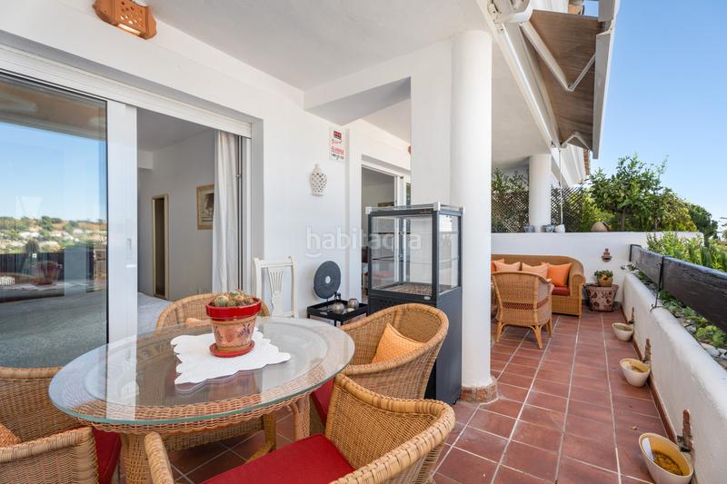 Foto 70cb8fa0-f9ea-44fb-be1d-8fc7f88429cf. Attico con parcheggio piscina in Nueva Andalucía centro Marbella