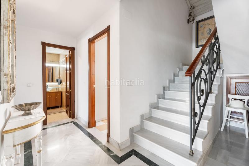 Foto 92d8f264-1f95-431b-bb56-269dd840d2fc. Attico con parcheggio piscina in Nueva Andalucía centro Marbella