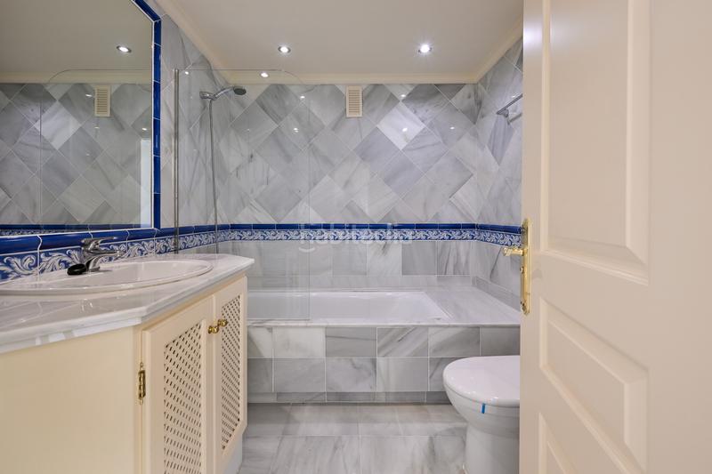 Foto 57691190-7a4e-4629-b817-d34ea7c9f0f5. Appartement mit parking pool in La Quinta Benahavís