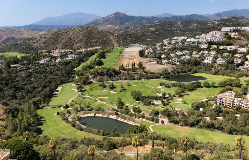 Foto 8c1d78d2-ff10-488c-b382-b9fdea9dfa48. Appartement mit parking pool in La Quinta Benahavís