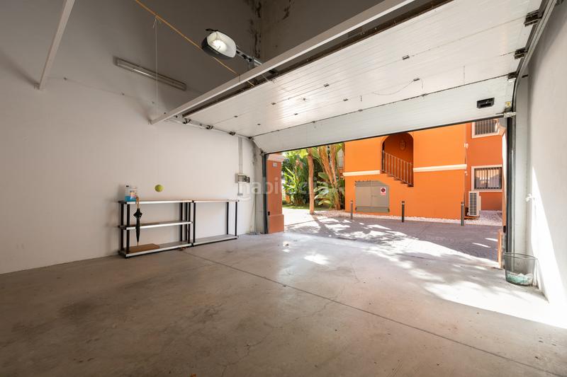 Foto 9a9e48e2-ddf3-41f1-b663-63e8071d38ad. Appartement mit parking pool in La Quinta Benahavís