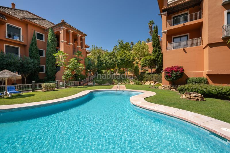 Foto c1110c21-b83f-4471-bc1a-c0600a5d79fc. Appartement mit parking pool in La Quinta Benahavís