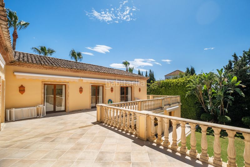 Foto 06907fd1-973e-4498-99ee-c9f3d17c4dbe. Casa amb calefacció aparcament piscina a Las Brisas Marbella