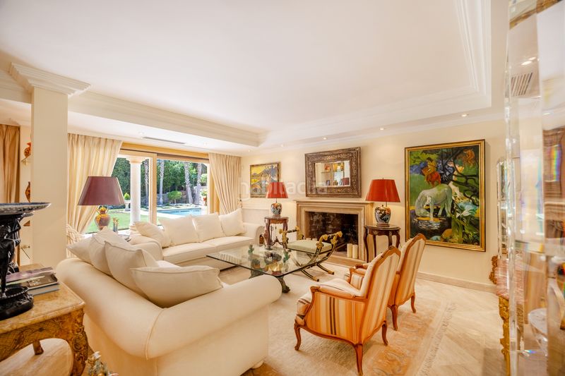 Foto 1410688c-32b5-4278-b32c-5ecb22034463. Casa amb calefacció aparcament piscina a Las Brisas Marbella