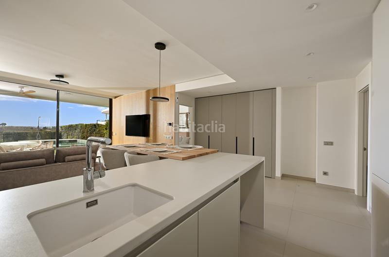 Foto 15419e63-28ba-4448-80bd-cc59caee3a61. Piano terra con parcheggio piscina in El Higuerón Fuengirola