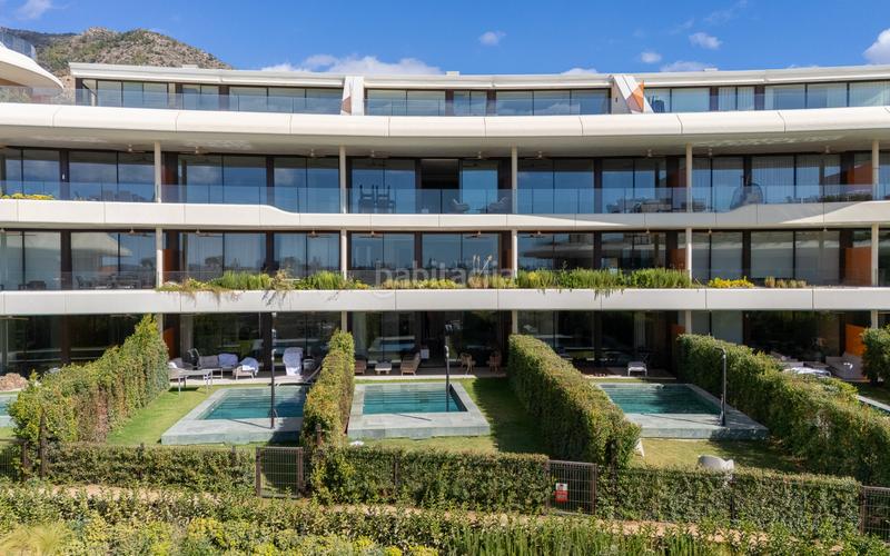 Foto 5d4f6a3d-036d-446e-8c06-8d9ff26d0d58. Piano terra con parcheggio piscina in El Higuerón Fuengirola