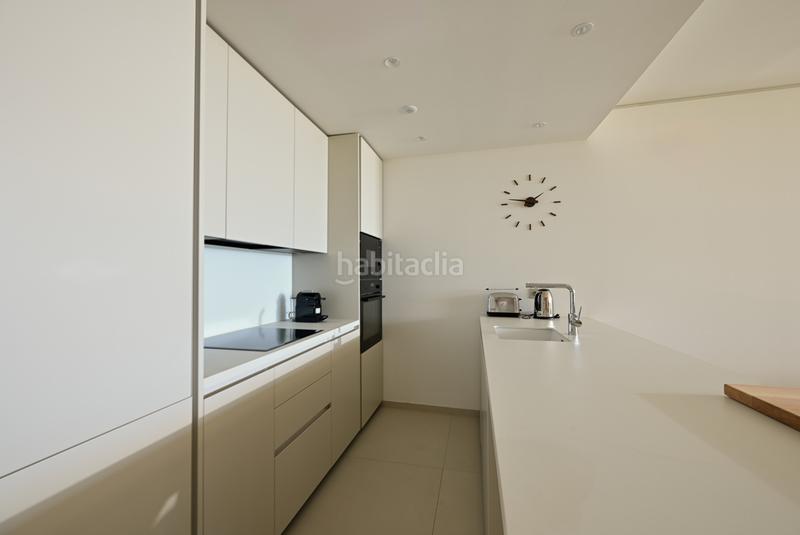 Foto 74f0fbf7-5e7e-4427-bfbc-517da81b94fa. Piano terra con parcheggio piscina in El Higuerón Fuengirola