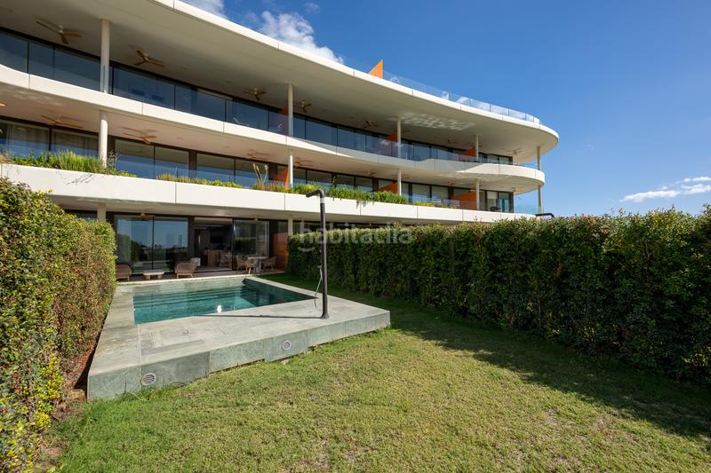 Foto d4e3587d-8573-47de-91a2-990af62772d3. Piano terra con parcheggio piscina in El Higuerón Fuengirola