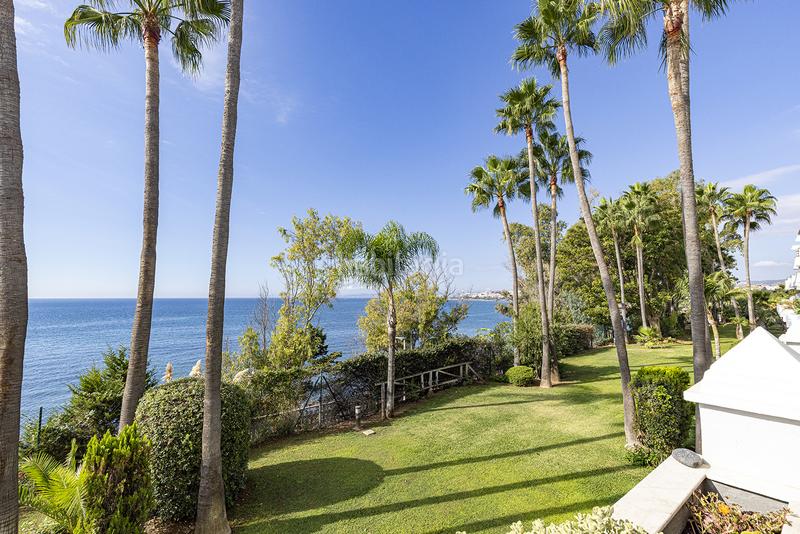 Foto f469c1dc-a375-4b68-b6e3-422c13b2a4a1. Appartement mit heizung parking in Centro Estepona