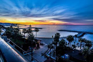 Edifici a Puerto Banús. Fantástico y renovado aparthotel en puerto banús.