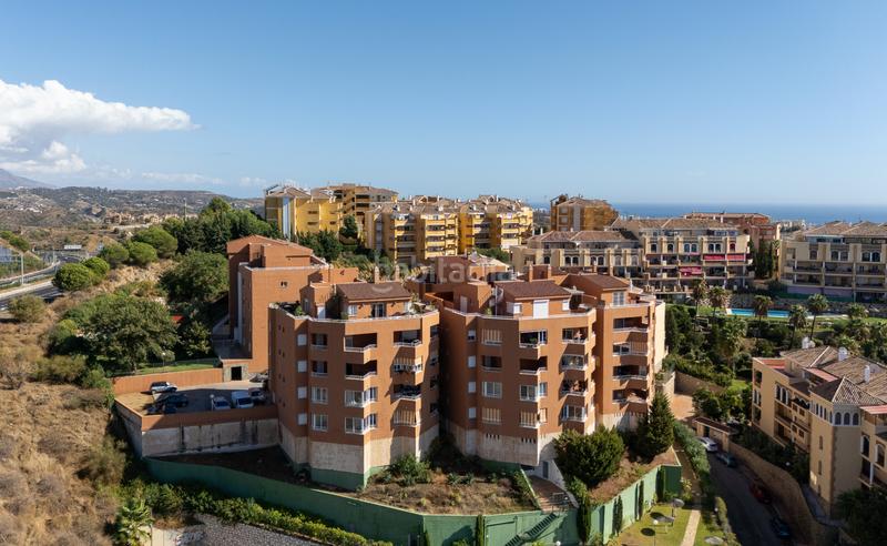 Foto 28470876-98e6-4a7d-92a9-cb5be6b63a31. Attico con parcheggio piscina in Riviera del Sol Mijas