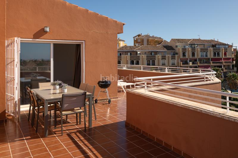 Foto 49a9bdbf-6bde-4338-86ae-3350581cb8b7. Attico con parcheggio piscina in Riviera del Sol Mijas