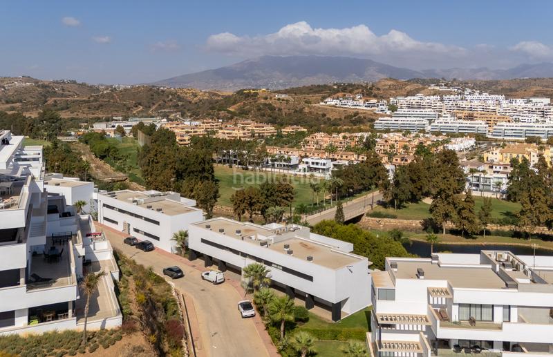 Foto 1e08ecba-fb97-45ed-b921-95cab698d344. Attico con parcheggio piscina in la cala Mijas Mijas