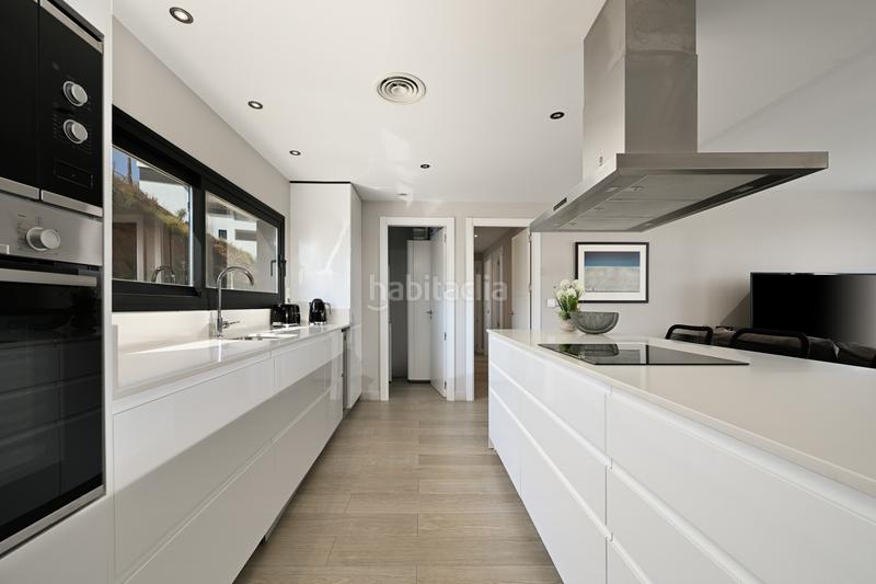 Foto 20b77053-5338-45a2-a854-64ac76256666. Attico con parcheggio piscina in la cala Mijas Mijas