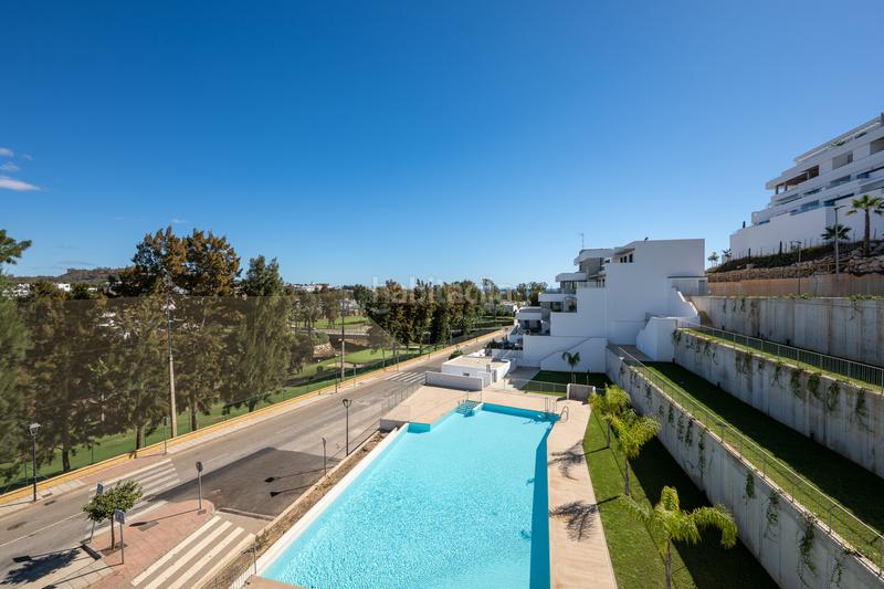 Foto 569f5d12-861a-42b5-8791-7d462824f9d9. Attico con parcheggio piscina in la cala Mijas Mijas