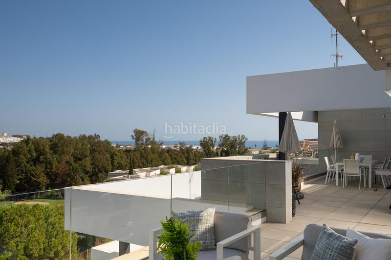 Foto c5f3509f-b53a-43a5-846a-1e68707f33ab. Attico con parcheggio piscina in la cala Mijas Mijas