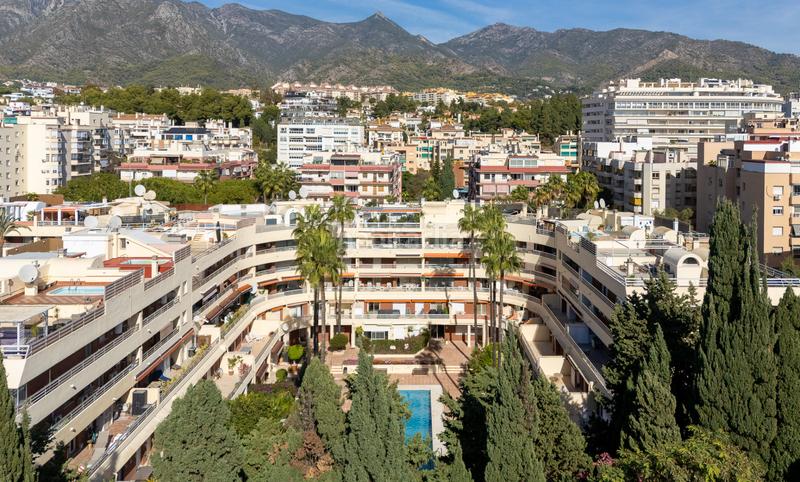 Foto 00f7b78b-4207-4f6f-9695-61cdf4fc49fd. Appartement mit heizung pool in Casco Antiguo Marbella