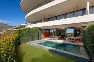 Erdgeschoss in El Higuerón. Moderno apartamento de 2 dormitorios con jardín privado, vistas