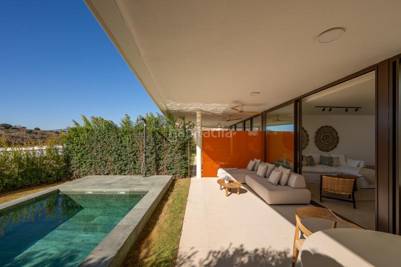 Foto 1da79d6b-12c3-4d82-9fe5-fd9aacb8f823. Planta baixa amb aparcament piscina a Puerto Deportivo Fuengirola