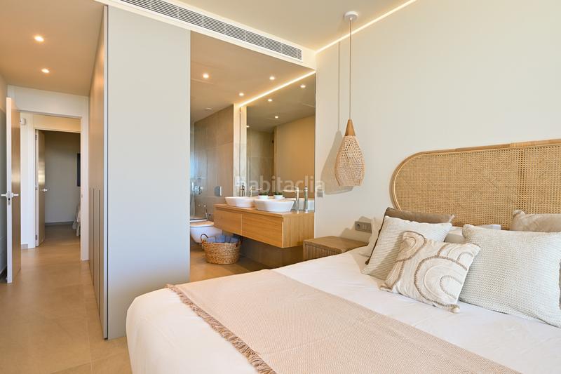 Foto cf48716e-0660-4d85-9018-d78df987524c. Planta baixa amb aparcament piscina a Puerto Deportivo Fuengirola