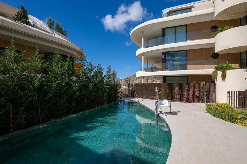 Foto f93a8024-9f48-44c9-9032-3e07f54d4814. Planta baixa amb aparcament piscina a Puerto Deportivo Fuengirola