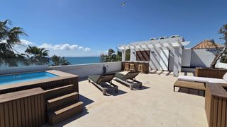 Dachwohnung in Centro. Ático exclusivo en primera línea de playa, con vistas privilegia
