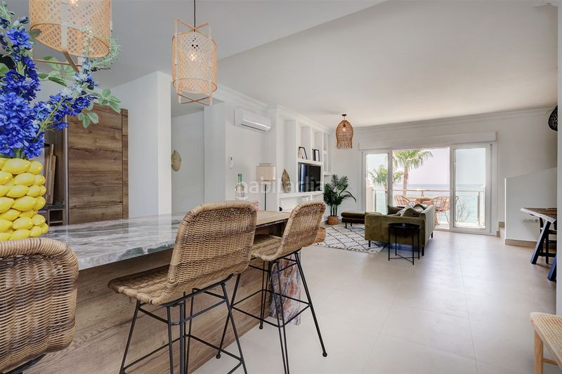 Foto d431050a-052f-4192-a4ac-bb6e990168d1. Àtic amb calefacció aparcament a Centro Estepona