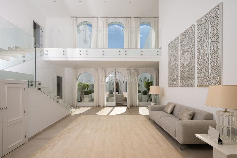 Foto 706b9327-fd33-43a4-8388-b8fb95d3cc5d. Casa amb calefacció aparcament piscina a Hacienda Las Chapas Marbella