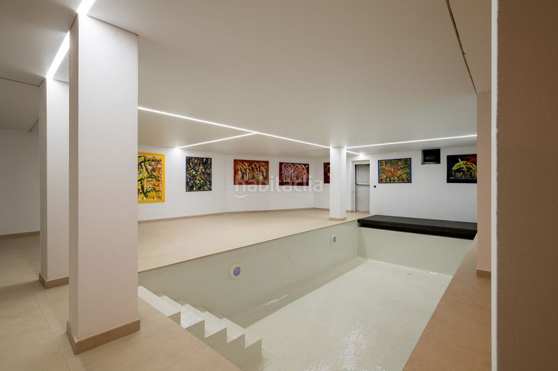 Foto a7eb35aa-c1bc-418b-983e-d978915a5830. Casa amb calefacció aparcament piscina a Hacienda Las Chapas Marbella