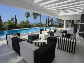 Casa in Los Flamingos. Villa de lujo en primera línea de golf con vistas panorámicas al