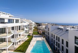 Planta baixa a El Higuerón. Amplio apartamento en planta baja con jardín privado en el higue