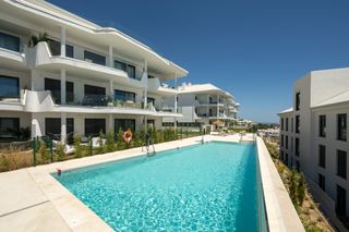 Planta baja en El Higuerón. Amplio apartamento en planta baja con jardín privado en el higue