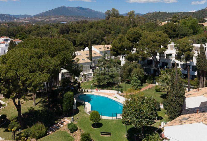 Foto 1c4d4ab1-09ea-4d0b-8439-4eae6e34b4ef. Reihenhaus mit pool in Nagüeles Alto Marbella